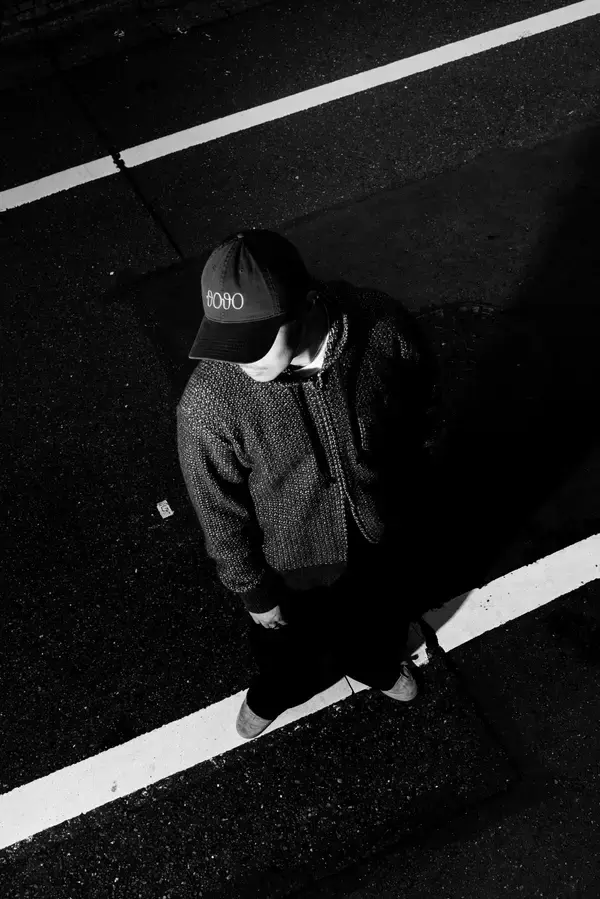 「静けさの中に、熱を描く。R&Bシンガー・ZINが新作EP『JOJO』に込めた想い」の画像