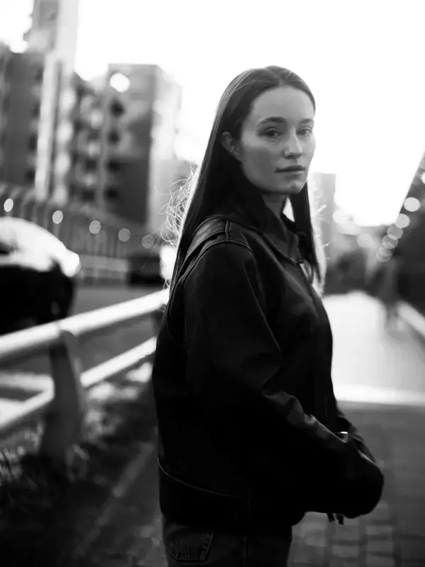 「言葉にならなかった感情のその先へ。ノルウェー出身のシンガーソングライターSIGRIDが肯定する“曖昧さ”」の画像