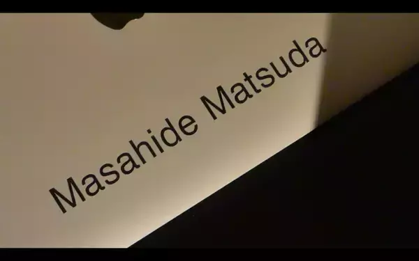 「「スマホをコインロッカーに預けて過ごす1時間」を体験型ゲーム作品に。オフラインを新しい贅沢に変える『White Magazine』の仕掛け」の画像