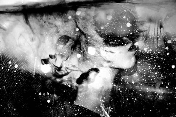 この暗闇は永遠ではない By 望月柚花 Matter Of Corona 年4月23日 エキサイトニュース