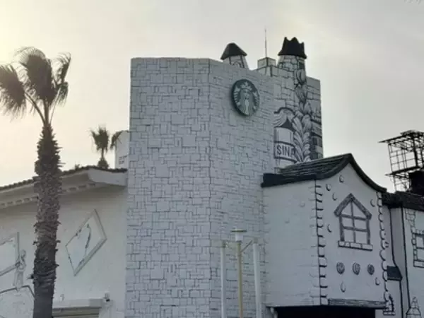「【韓国】まるでハウルの動く城!? 済州島にある名物「スターバックス」訪問レポ」の画像