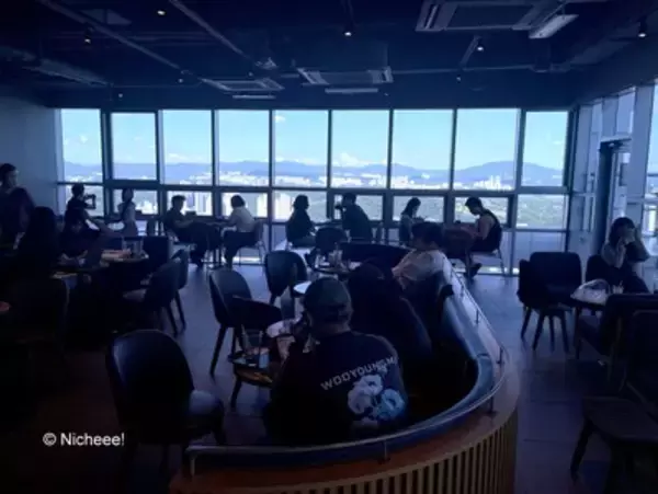 「韓国・ソウル近郊「水原」高層ビルから望む池の「絶景」スタバ 【現地レポ】」の画像