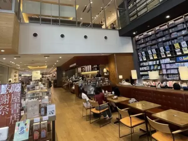 「岡山にある「図書館スタバ」、JR駅直結で城下町巡りの拠点にもおすすめ」の画像