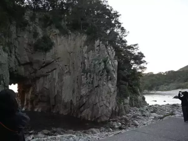 「【高知】足摺岬にある自然の絶景「恋愛のパワースポット」と無料足湯」の画像