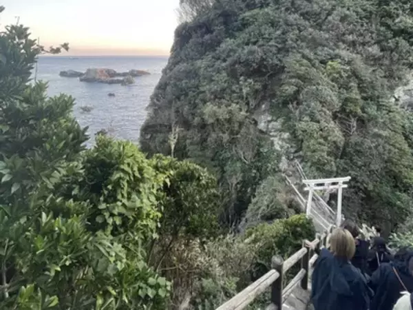 「【高知】足摺岬にある自然の絶景「恋愛のパワースポット」と無料足湯」の画像