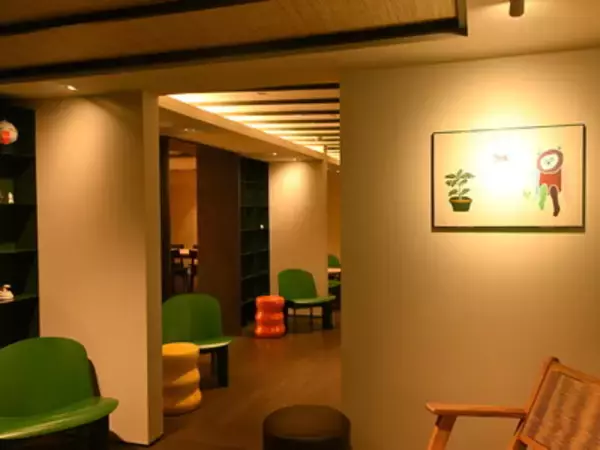 「スターバックス初・名勝の公園へ出店。「京都円山公園 菊の渓店」の特別感」の画像