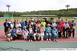 日本マスターズ陸上 Nicheee 19年度 日本マスターズ陸上競技大会が開幕 茨城の記録会に90歳の投てき選手も71歳の世界チャンピオンも出場 19年4月24日 エキサイトニュース