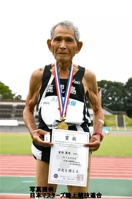 日本マスターズ陸上 Nicheee 19年度 日本マスターズ陸上競技大会が開幕 茨城の記録会に90歳の投てき選手も71歳の世界チャンピオンも出場 19年4月24日 エキサイトニュース 3 3