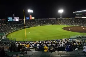 プロ野球 観客2万人 現地観戦 実際の観客数とドアラ ナゴヤドーム 編 年10月21日 エキサイトニュース