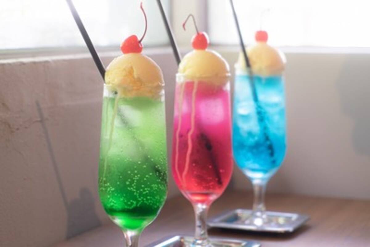 エモい インスタ映えする レトロでカラフルな クリームソーダ 6選 21年10月9日 エキサイトニュース