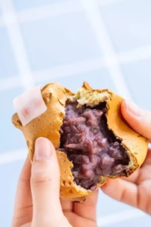 「【NEWオープン】熱海にできたて食べ歩きスイーツが登場！パリッじゅわ食感がたまらない「熱海プリン」が手がける新店舗『熱海プリンファクトリー』」の画像