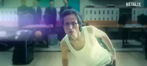 Netflixシリーズ「ガス人間」での怪演が話題！こばやし元樹さんについて調べてみた！！（雑学言宇蔵のエンタメ雑学）