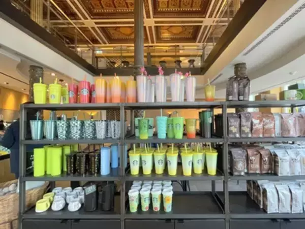 「【ドイツ】現地で楽しむ「スターバックス」写真映えと限定商品は？ 【現地レポ】」の画像