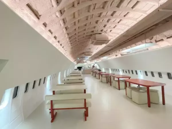 「【韓国】往年の飛行機「トライスター」がそのままカフェに！利用レポ 【大邱】」の画像