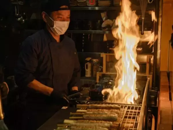 「「熱海おさかな食堂炙り家 別邸」なら海鮮も肉も！昼から23時まで素泊まりでも楽しめる」の画像