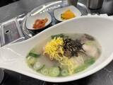 「韓国・済州島で味わう！ お手軽現地グルメ「コギグクス」とは」の画像1