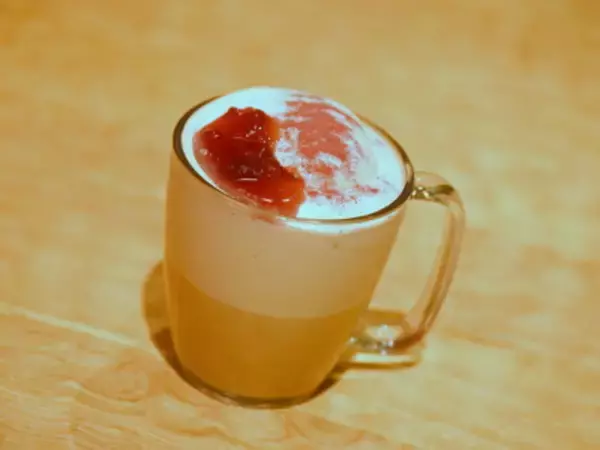 「スターバックス「ティー」に特化した店舗でホリデー向けドリンク登場、プリンチのスイーツ3種も全国展開」の画像