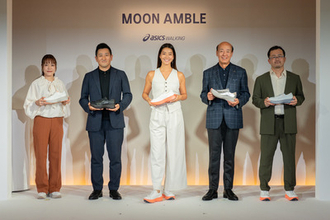 宇宙を歩くような履き心地――アシックス新フラッグシップ「MOON AMBLE」が仕掛ける"歩きたくなる"設計