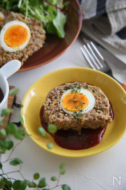 【型不要でも断面萌え♡】アルミホイルで包んで焼くだけ「ミートローフ」作ってみた！肉より野菜が多いんじゃ？