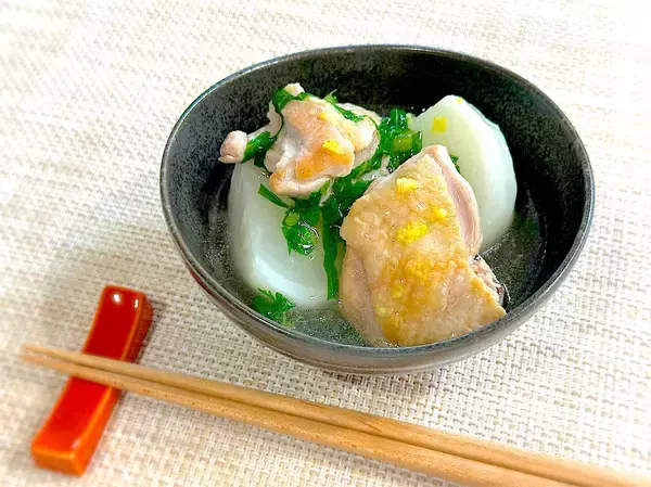 「【かぶの煮物はもう飽きた】鶏肉との究極マリアージュで「塩あんかけ」作ろう！昆布だし風味にゆず香る料亭風♡」の画像