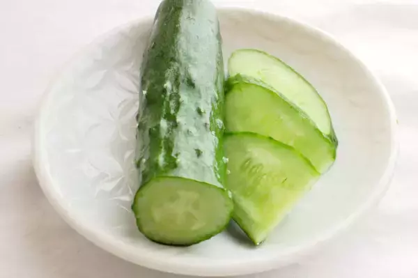 「【スーパーアキダイ】秋葉社長が語る「新鮮で美味しいきゅうりの見分け方」は!?ヘタ？皮？色？実はまさかのアノ部分！」の画像