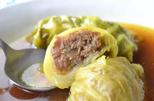 「【横須賀のロールキャベツ】やっぱりカレー味！スープはめんつゆ入り!?スパイシーで和の旨みジューシー♡」の画像