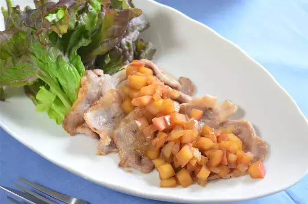 「【豚肉×りんご!?】驚きの共演「りんごソースの豚肉ソテー」作ってみた！角切りがポイント♪【農家直伝】」の画像