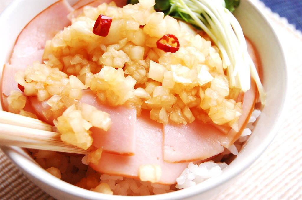 【リュウジの夏の虚無丼】火を使わず、頑張らなくても出来ます！特製ダレで「ヤバすぎるハム丼」作ろう！