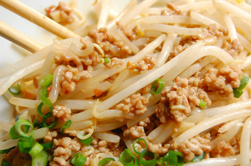 爆速5分でお店レベル⁉必ずシャキシャキになる「簡単もやし炒め中華食堂風」に挑戦！【節約中華めし】