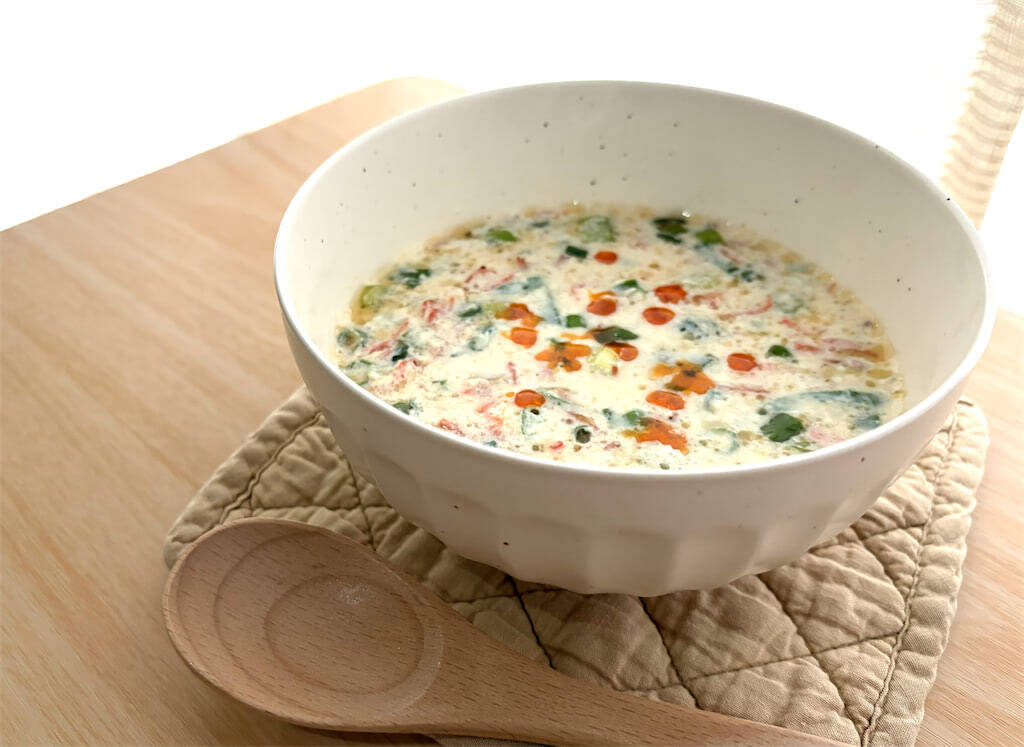 【話題の台湾朝ごはん】胃腸にやさしい豆乳スープ「シェントウジャン」作ってみた！豆乳が固まって食べ応えも♪