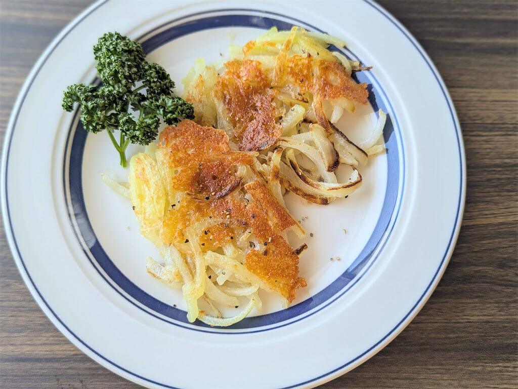 【玉ねぎ×じゃがいも】でシャキホク食感♡な「爆速チーズ焼き」作ろう！旨さの秘訣は…材料の黄金比【農家直伝】