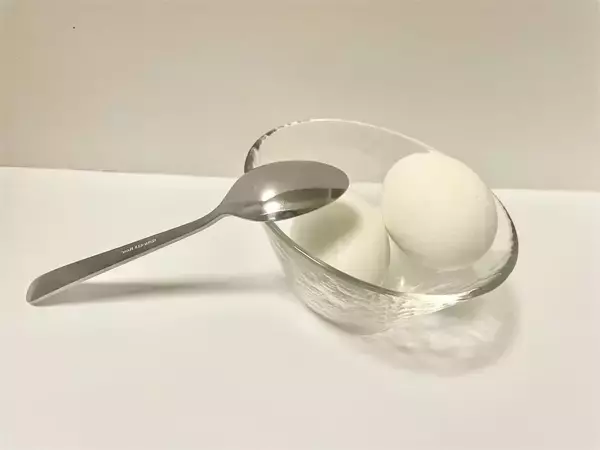 「【料理の裏ワザ】鬼嫁・北斗晶さんの“ゆで卵をキレイに剥く方法”試してみた！「え、ティースプーンで⁉」」の画像