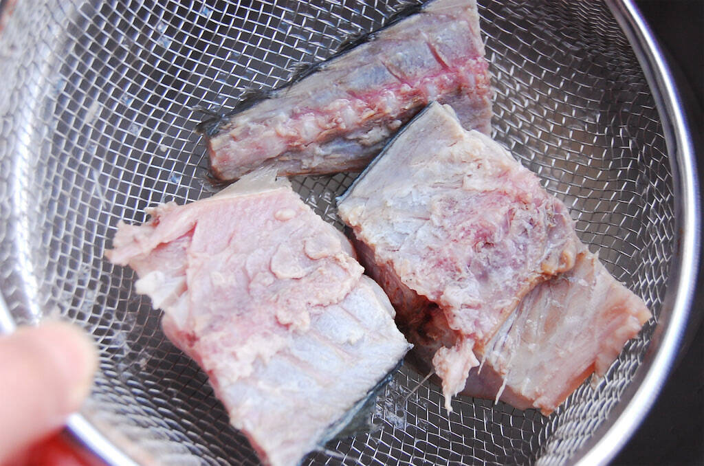 【サバの旨味がこれでもかっ！】大阪の絶品おすまし「船場汁」お手軽に作ってみた♪大根がダシ吸ってトロットロ