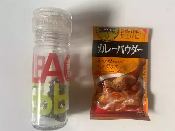 「【おからパウダーが主食に!?】しっとり滋味深〜い「おかずパンケーキ」作ってみた！慌ただしい朝、レンチンで◎」の画像
