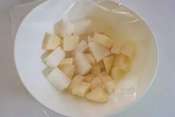 「【コロッケ革命】油で揚げない！オーブンで焼く「ヘルシーコロッケ」は長芋入りでとろフワなの♡【農家直伝】」の画像