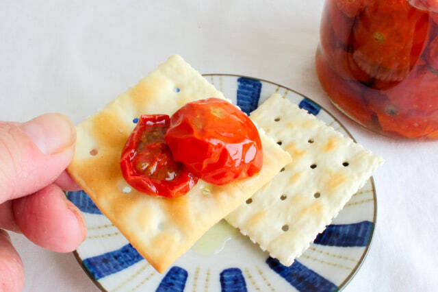 【ドライトマトの作り方】天日干し不要！簡単に「ドライトマト」っぽいのが作れる!?オイル漬けにしたら沼った件