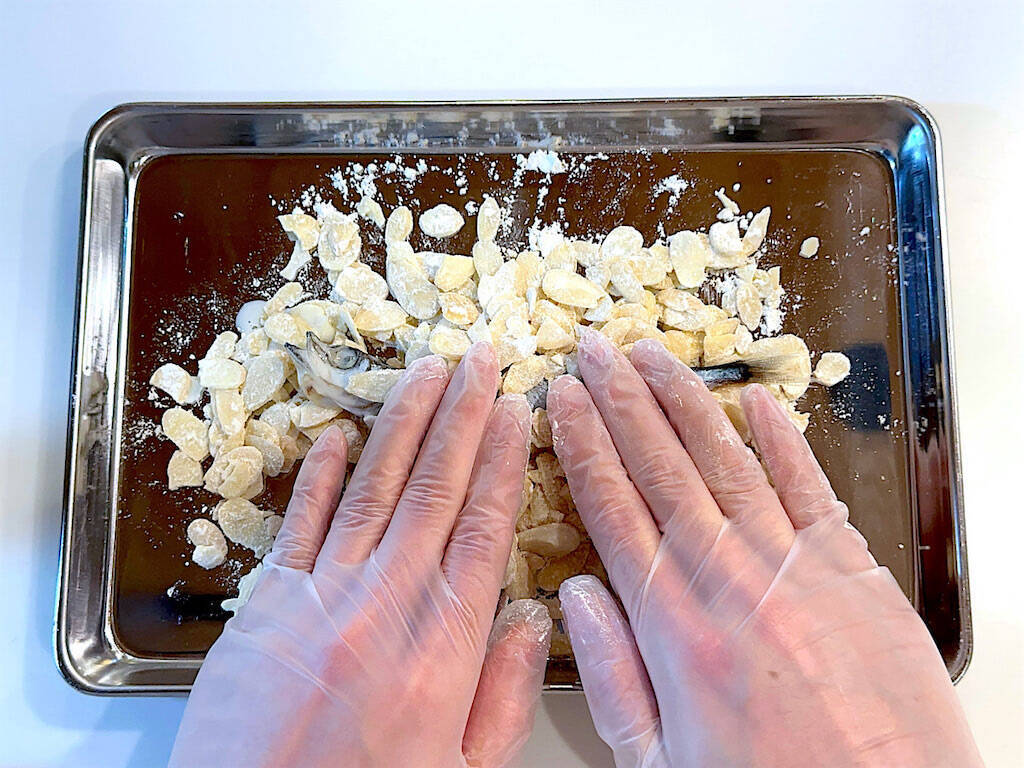 【細長弁当箱に】尾頭付きししゃもを丸ごとイン!?アーモンド衣パリッパリ♡な豪快弁当作ろう【植松良枝さん直伝】