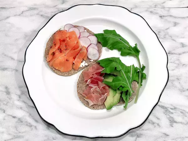 「【にちにち農ガール】こんなに早く⁉秋冬野菜の葉大根とミニ大根の収穫です♡【秋冬野菜の畑レポ】」の画像