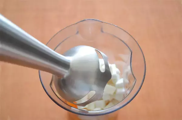 「【卵焼き革命】“はんぺん”で解決!?「失敗しないふわふわ卵焼き」にトライ！料亭級ふわじゅわ食感【紀文公式】」の画像