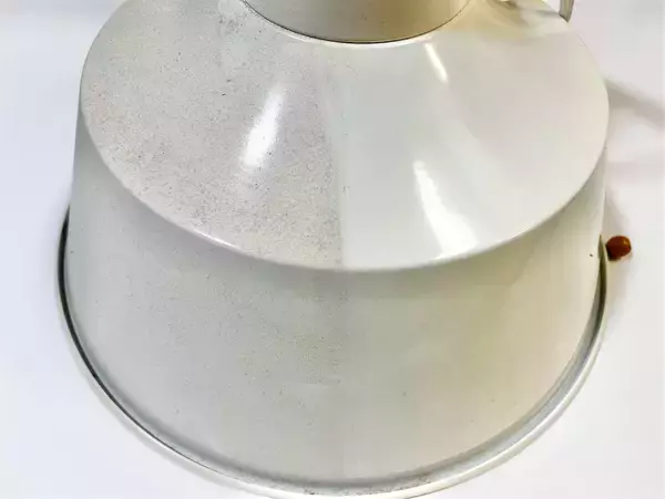 「【年に一度の大掃除】リビングや寝室の照明掃除…「オキシクリーン」にお任せしてみた！」の画像