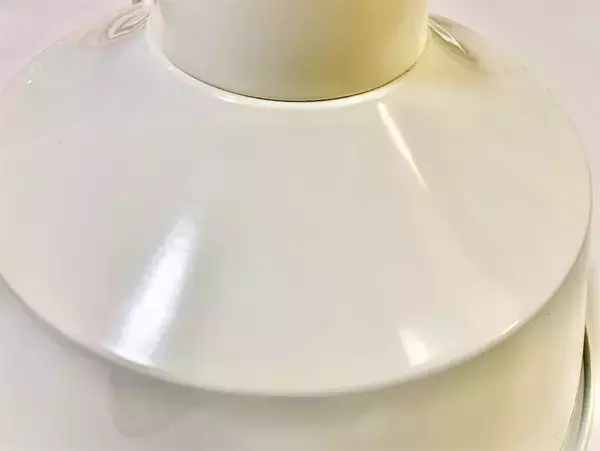 「【年に一度の大掃除】リビングや寝室の照明掃除…「オキシクリーン」にお任せしてみた！」の画像