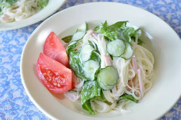 「【マンネリそうめん卒業】お酢×マヨでやみつき「ソーメンサラダ」作ってみた！白だしがまとめ役♪【農家直伝】」の画像