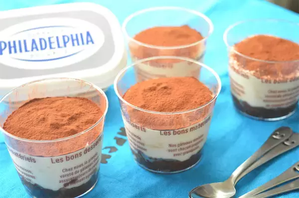 「【代用レシピ】マスカルポーネ無しで「ティラミス」作ってみた！必要なのはクリチと…え、豆腐!?【農家直伝】」の画像