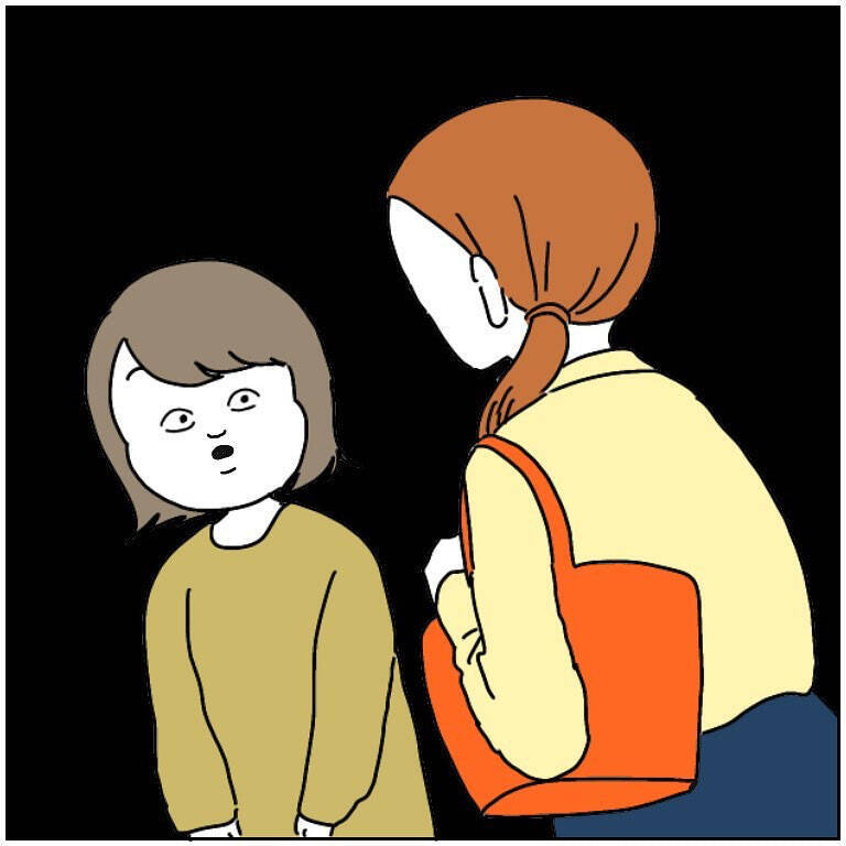 【知ってるカバンと違う!?】店員さんのイチ推しポイントが不穏だった話！いや普通なのか…？【momoの漫画】