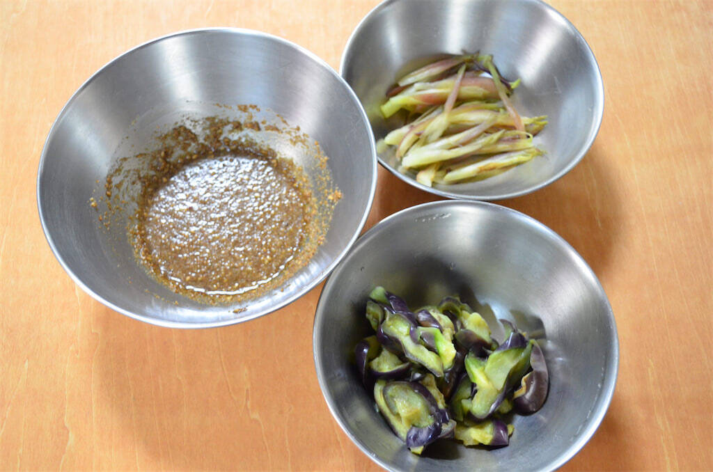 【無限副菜】なすのゴマ和えに「みょうが」を足すだけ！爽やかさ＆香ばし度100倍になった件【ゴマ和え2.0】