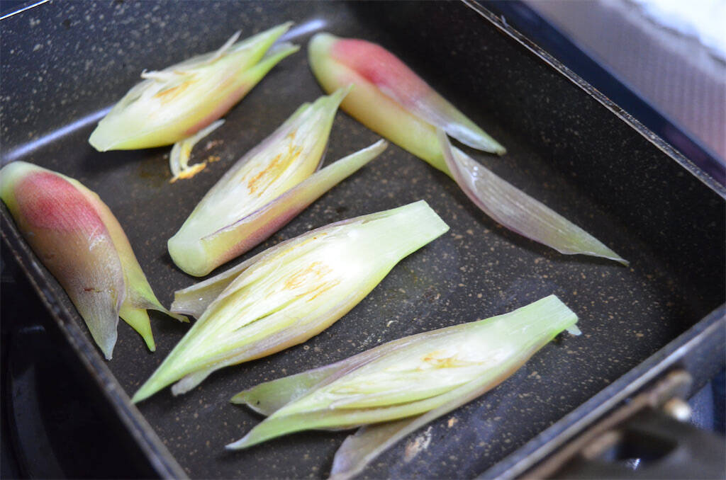 【無限副菜】なすのゴマ和えに「みょうが」を足すだけ！爽やかさ＆香ばし度100倍になった件【ゴマ和え2.0】
