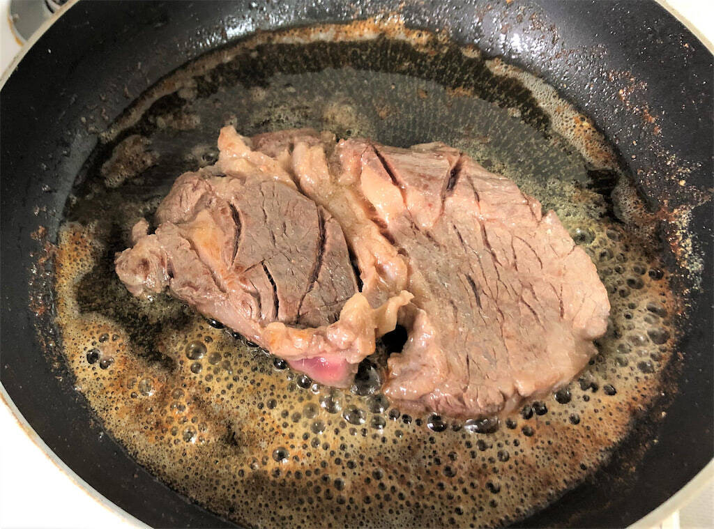 【調理のスゴ技】安いステーキ肉を「バターの泡」で焼いてみた！香り豊かで柔らか～く焼けるは本当か!?