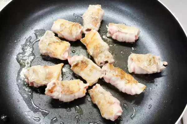 「【揚げない酢豚】豚バラ薄切りを丸めてガッツリ「かたまり肉」に♪ボリューム満点なのにほろっと軽やか～」の画像