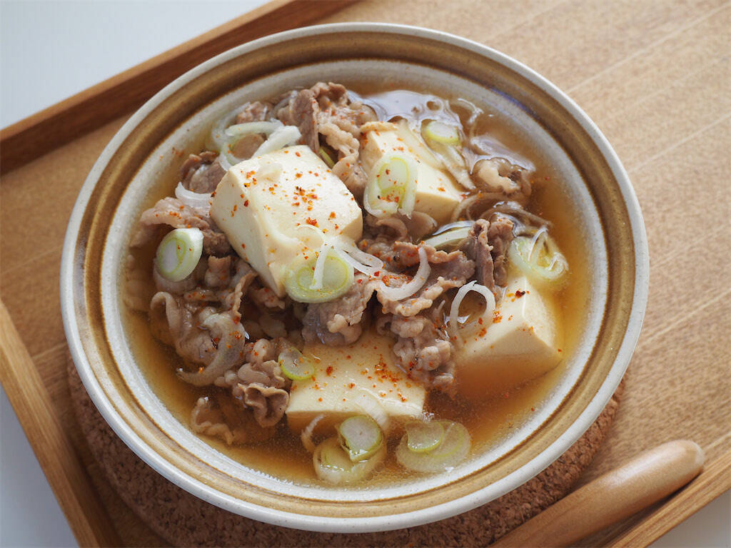 【だしパックで煮るだけ】超簡単＆時短「肉吸い」作ってみた！染みるスープとハフハフ豆腐で年越せる♪