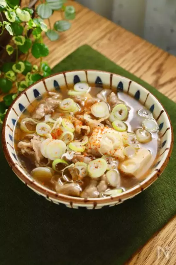 「【だしパックで煮るだけ】超簡単＆時短「肉吸い」作ってみた！染みるスープとハフハフ豆腐で年越せる♪」の画像